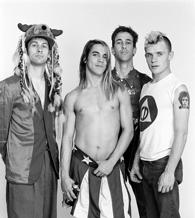 Four band members of Red Hot Chili Peppers - contribution image to the theme: Scar Tissue